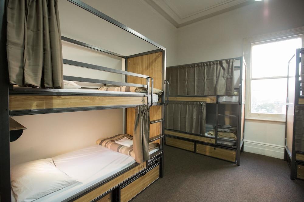 Roamer St Kilda - Formerly Selina St Kilda Мелбърн Екстериор снимка