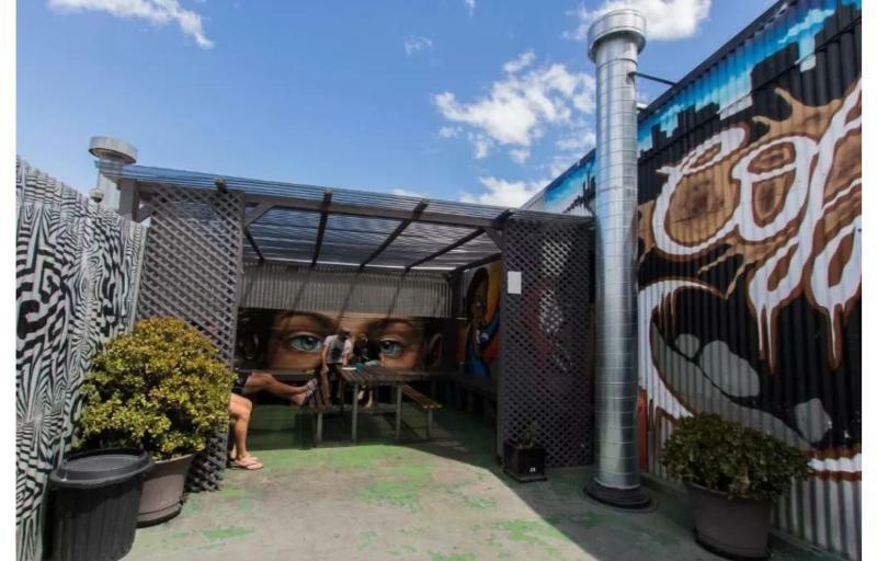 Selina St Kilda Melbourne Hostel Екстериор снимка